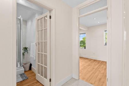 1 bedroom Apartment for sale in Lansdowne Crescent, Willes Road, Leamington Spa