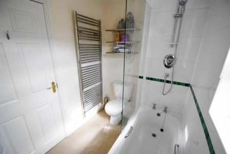 2 bedroom End of terrace house to let in Beaconsfield Street West, Leamington Spa, CV31