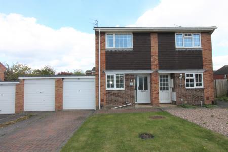2 bedroom Semi-detached house to let in Erica Drive, Leamington Spa, CV31