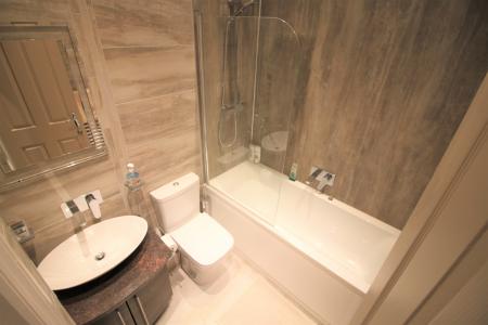 2 bedroom Duplex to let in Sandy Lane, Leamington Spa, CV32