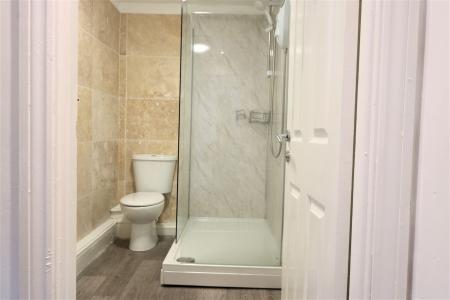 2 bedroom Flat to let in St Marys Road, Leamington Spa, CV31