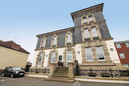 Cape Road, Warwick, CV34