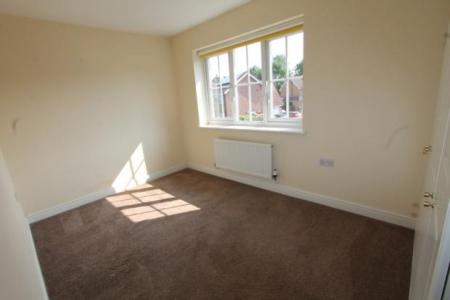 3 bedroom Detached house to let in Wilmhurst Road, Warwick, CV34