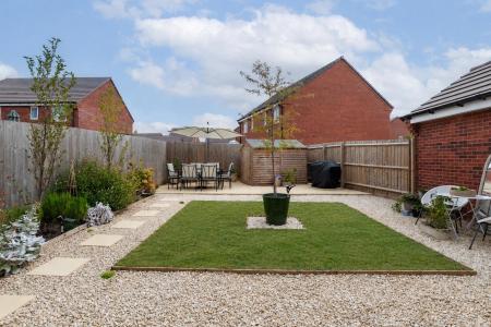 3 bedroom Semi-detached house for sale in Balsam Lane, Warwick