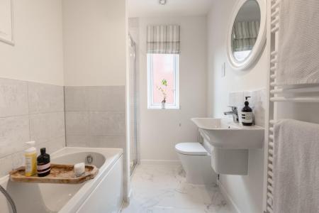 3 bedroom Semi-detached house for sale in Balsam Lane, Warwick