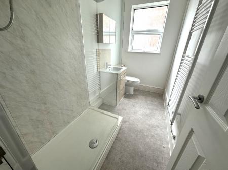 1 bedroom Flat to let in St Marys Road, Leamington Spa, CV31