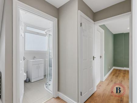 1 bedroom Apartment for sale in Willes Road, Leamington Spa