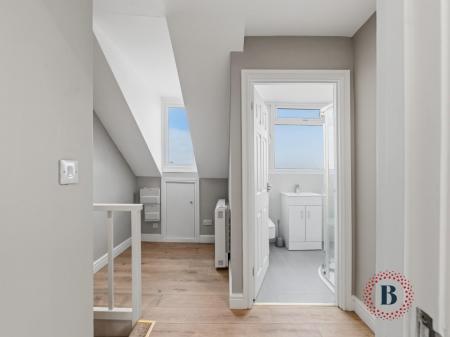 1 bedroom Apartment for sale in Willes Road, Leamington Spa