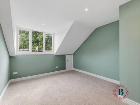 1 bedroom Apartment for sale in Willes Road, Leamington Spa