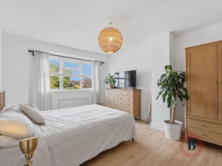 4 bedroom House for sale in Beaufort Avenue, Leamington Spa