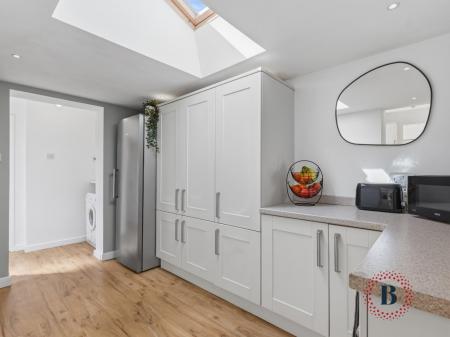 4 bedroom House for sale in Beaufort Avenue, Leamington Spa