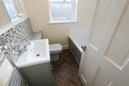3 bedroom Terraced House to let in Edward Street, Leamington Spa, CV32