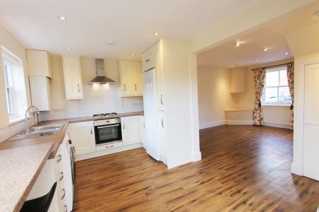 3 bedroom Terraced House to let in Edward Street, Leamington Spa, CV32