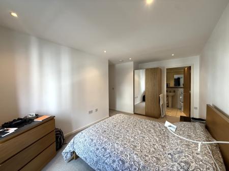 2 bedroom Flat to let in 26 Livery Street, Leamington Spa, CV32