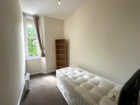 2 bedroom Flat to let in 55 Binswood Avenue, Leamington Spa, CV32