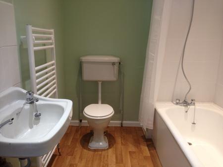 2 bedroom Flat to let in Dugdale Court, Brunswick Street, Leamington Spa, CV31