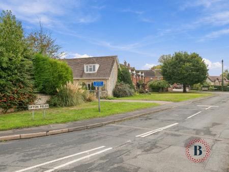 4 bedroom Semi-detached house for sale in Cover Point, Ufton Fields, Ufton, Leamington Spa