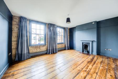 3 bedroom Detached house to let in Victoria Street, Leamington Spa, CV31