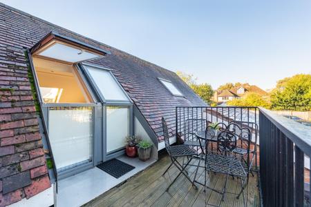1 bedroom Apartment for sale in Warwick New Road, Leamington Spa