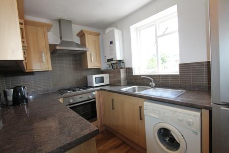 2 bedroom Flat to let in Dale Street, Leamington Spa, CV32