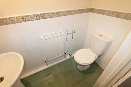 6 bedroom Flat to let in Dale Street, Leamington Spa, CV32