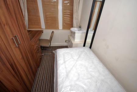 6 bedroom Flat to let in George Street, Leamington Spa, CV31
