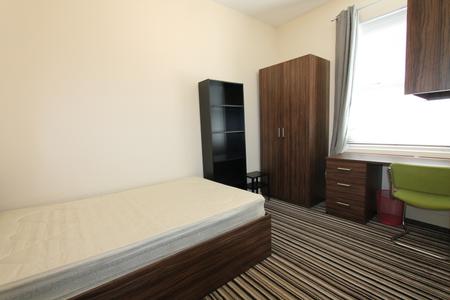 3 bedroom Flat to let in George Street, Leamington Spa, CV31