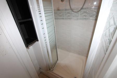 5 bedroom Flat to let in George Street, Leamington Spa, CV31