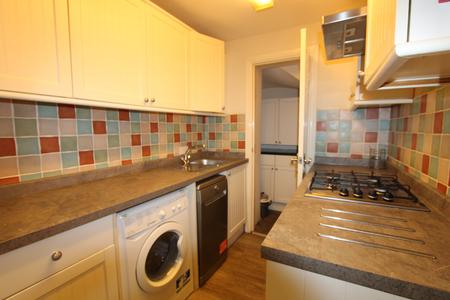5 bedroom Flat to let in George Street, Leamington Spa, CV31