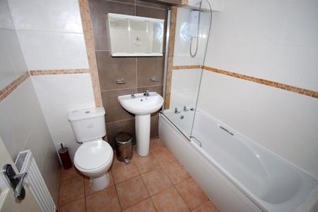 2 bedroom Flat to let in George Street, Leamington Spa, CV31