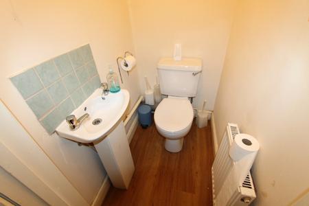 6 bedroom Flat to let in New Street, Leamington Spa, CV31