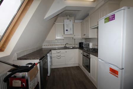 3 bedroom Flat to let in Spencer Street, Leamington Spa, CV31