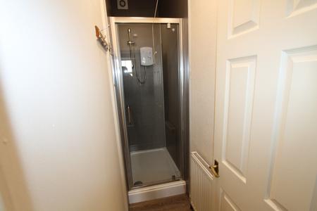 5 bedroom Flat to let in Tachbrook Road, Leamington Spa, CV31