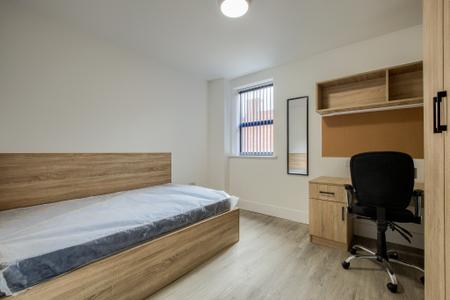 6 bedroom Flat to let in Bedford Street, Second Floor, Leamington Spa, CV32