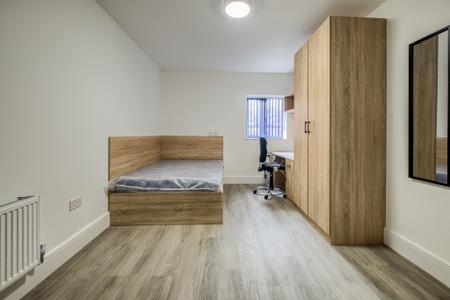 6 bedroom Flat to let in Bedford Street, Second Floor, Leamington Spa, CV32