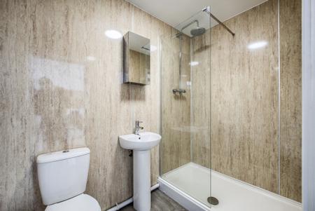 6 bedroom Flat to let in Bedford Street, Third Floor, Leamington Spa, CV32