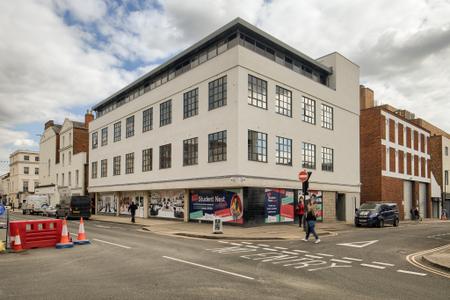 6 bedroom Flat to let in Bedford Street, Third Floor, Leamington Spa, CV32