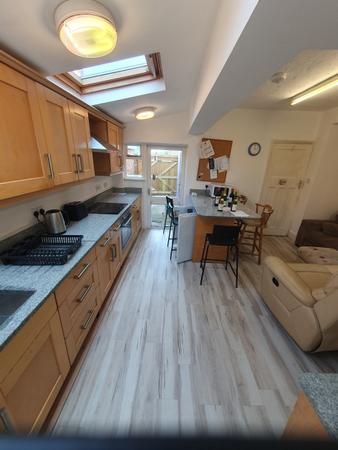 5 bedroom Flat to let in Brunswick Street, Leamington Spa, CV31