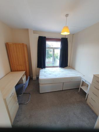 5 bedroom Flat to let in Brunswick Street, Leamington Spa, CV31