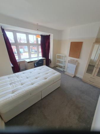 5 bedroom Flat to let in Brunswick Street, Leamington Spa, CV31