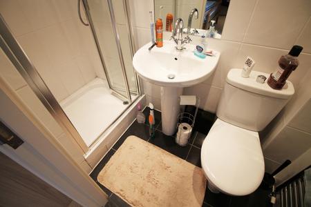 2 bedroom Flat to let in Clarendon Avenue, Leamington Spa, CV32