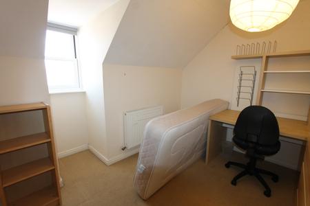 5 bedroom Flat to let in New Street, Leamington Spa, CV31
