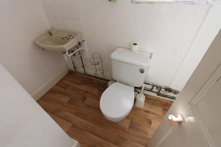5 bedroom Flat to let in Rugby Road, Leamington Spa, CV32