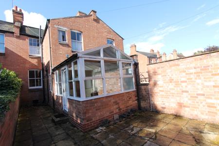 5 bedroom Flat to let in Rugby Road, Leamington Spa, CV32