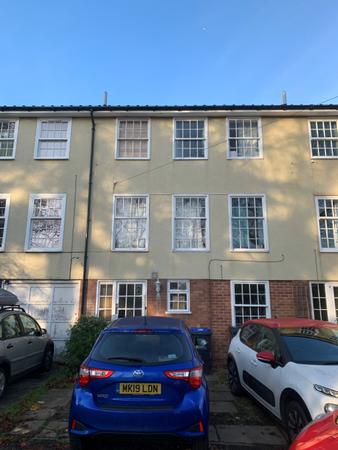 5 bedroom Semi-detached house to let in Southlands, Leamington Spa, CV31