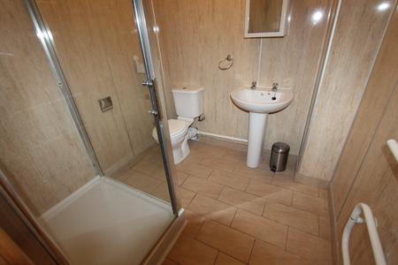 6 bedroom Flat to let in Warwick Street, Leamington Spa, CV32