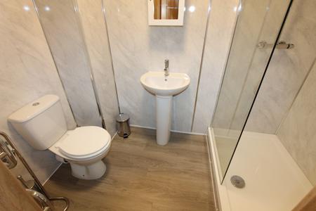 9 bedroom Flat to let in Warwick Street, Leamington Spa, CV32
