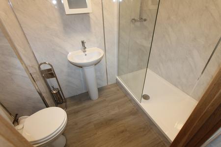 9 bedroom Flat to let in Warwick Street, Leamington Spa, CV32
