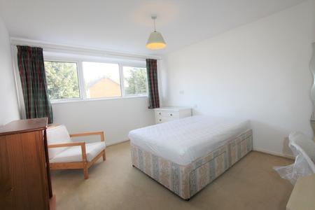 6 bedroom Flat to let in Willes Road, Leamington Spa, CV31