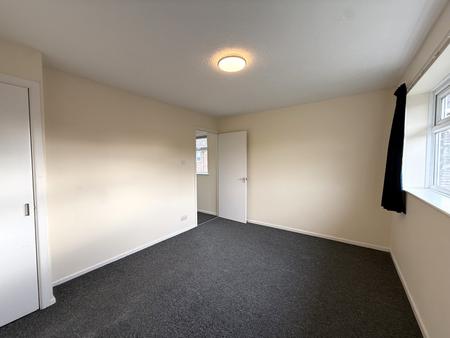 2 bedroom Semi-detached house to let in Kirby Avenue, Woodloes Park, Warwick, CV34